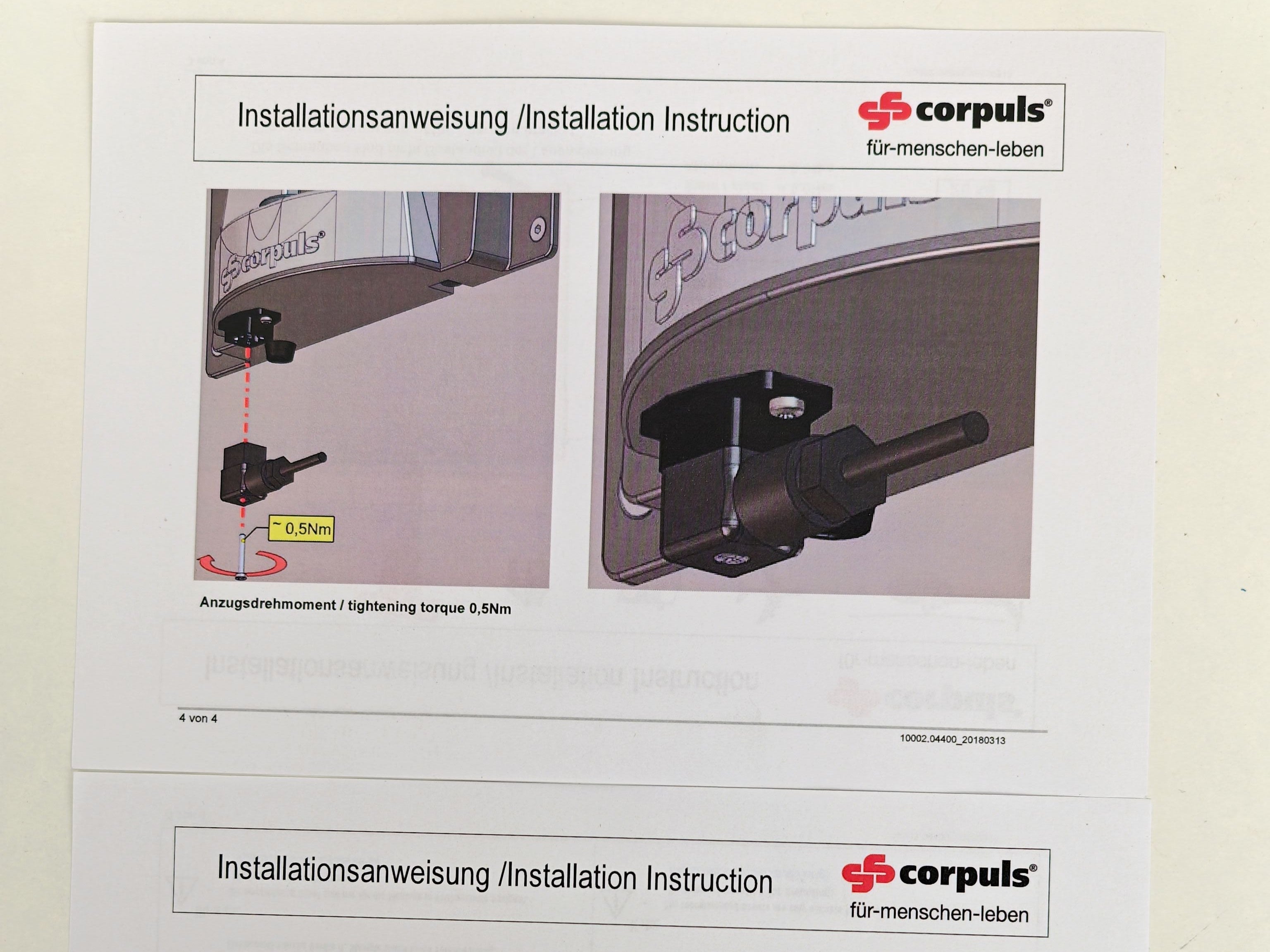 Ladehalterung / 12V-Ladestation für Corpuls C3 Defibrillator